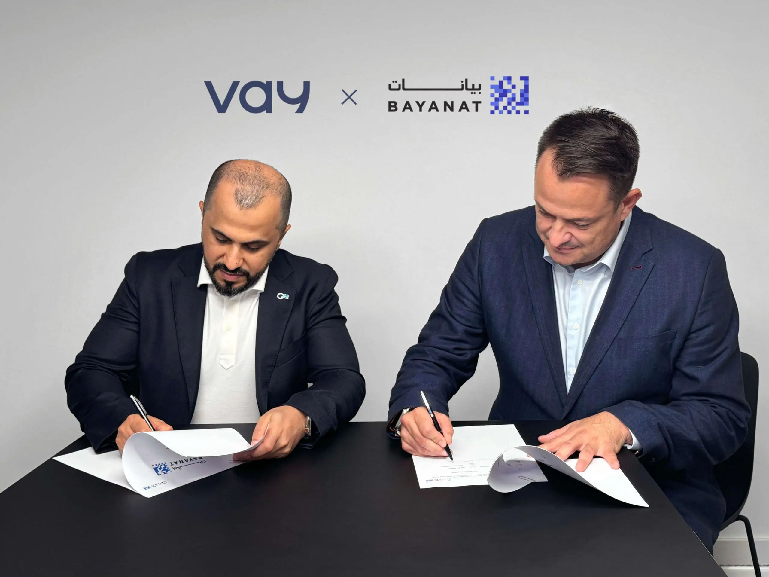 bayanat-and-vay-announce-partnership-to-expand-teledriving-solutions-in-the-middle-east-africa-and-asia-pacific