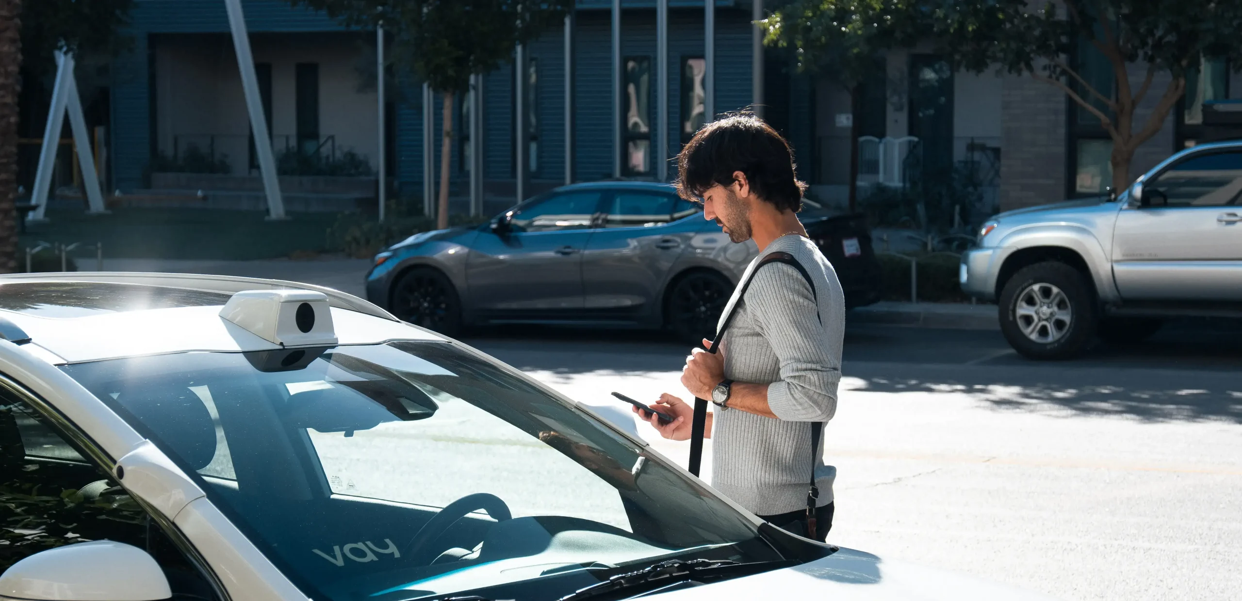 Vay | Cars on demand, delivered & parked driverless
