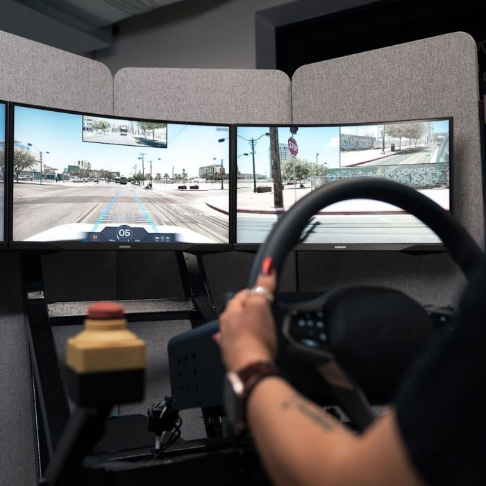 Vay Remote Driving Station and Remote Driver